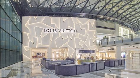 louis vuitton abu dhabi